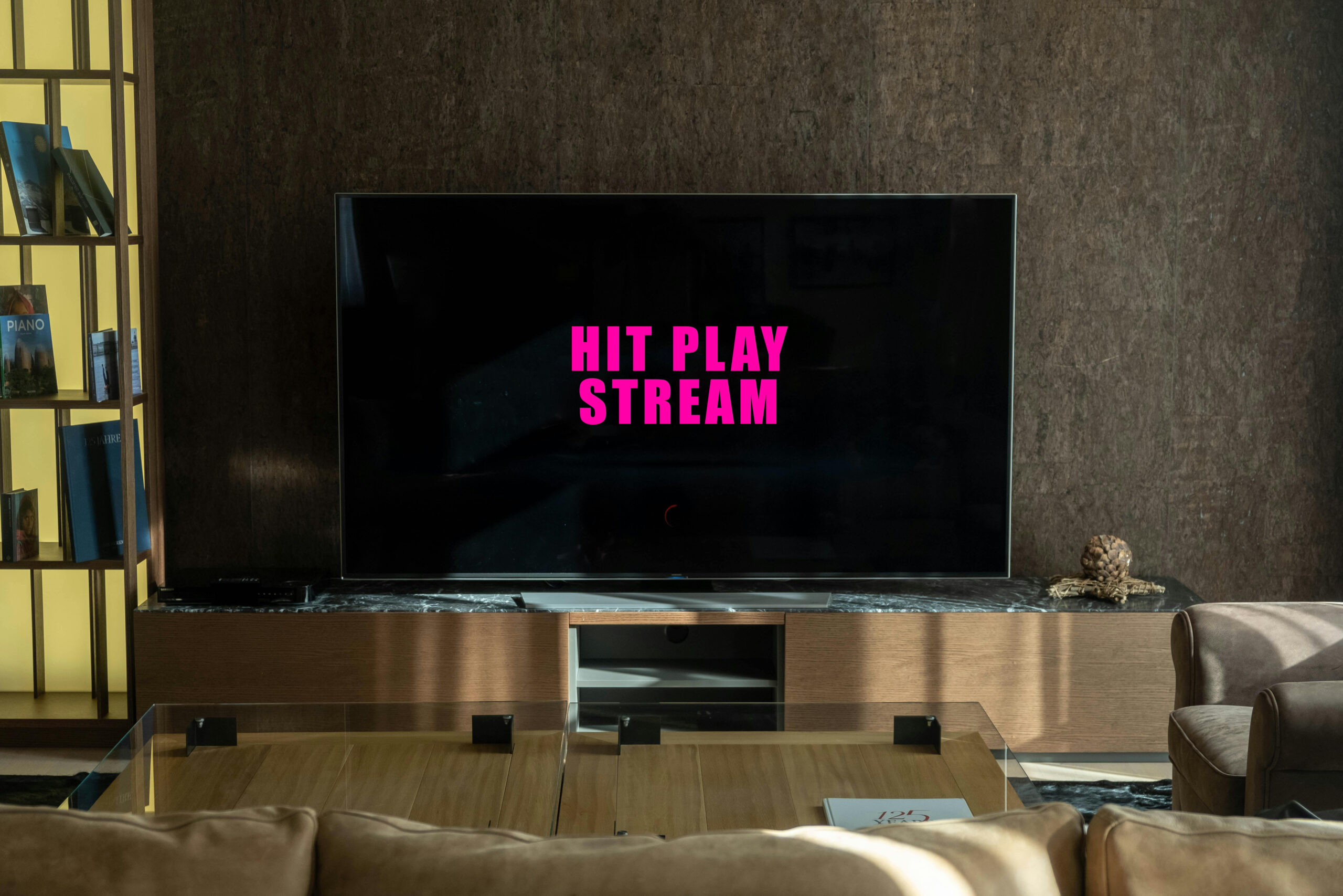 STREAMING post thumbnail image